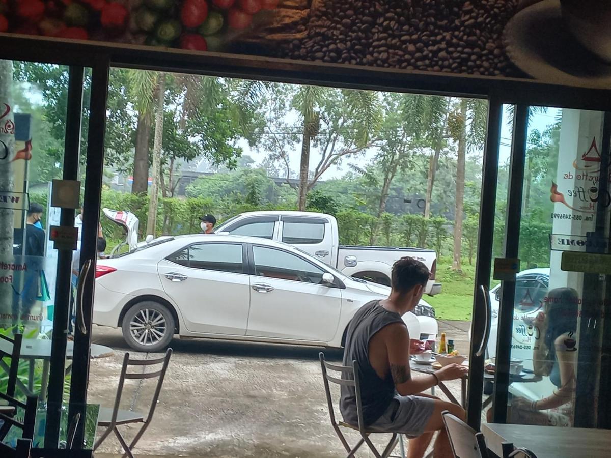 Amaretto Hostel Surat Thani Ngoại thất bức ảnh