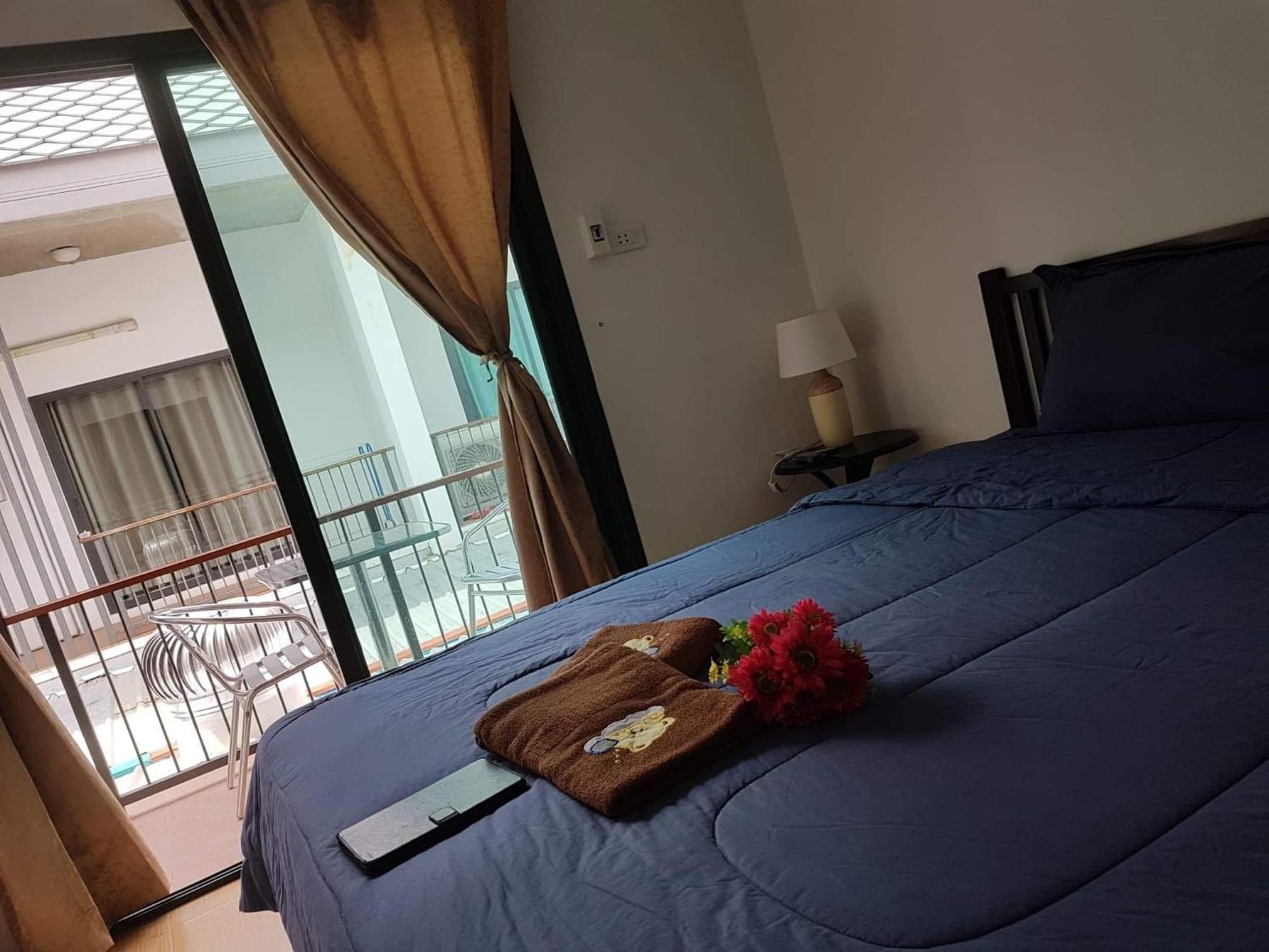 Amaretto Hostel Surat Thani Ngoại thất bức ảnh