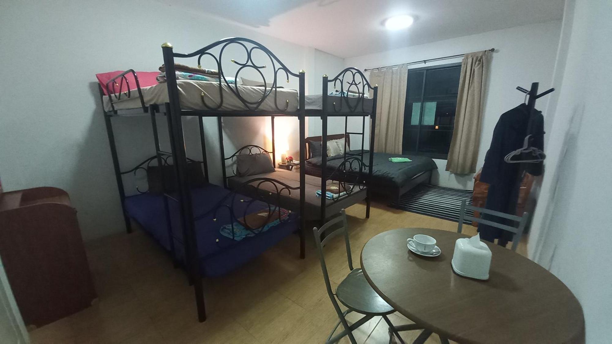Amaretto Hostel Surat Thani Ngoại thất bức ảnh