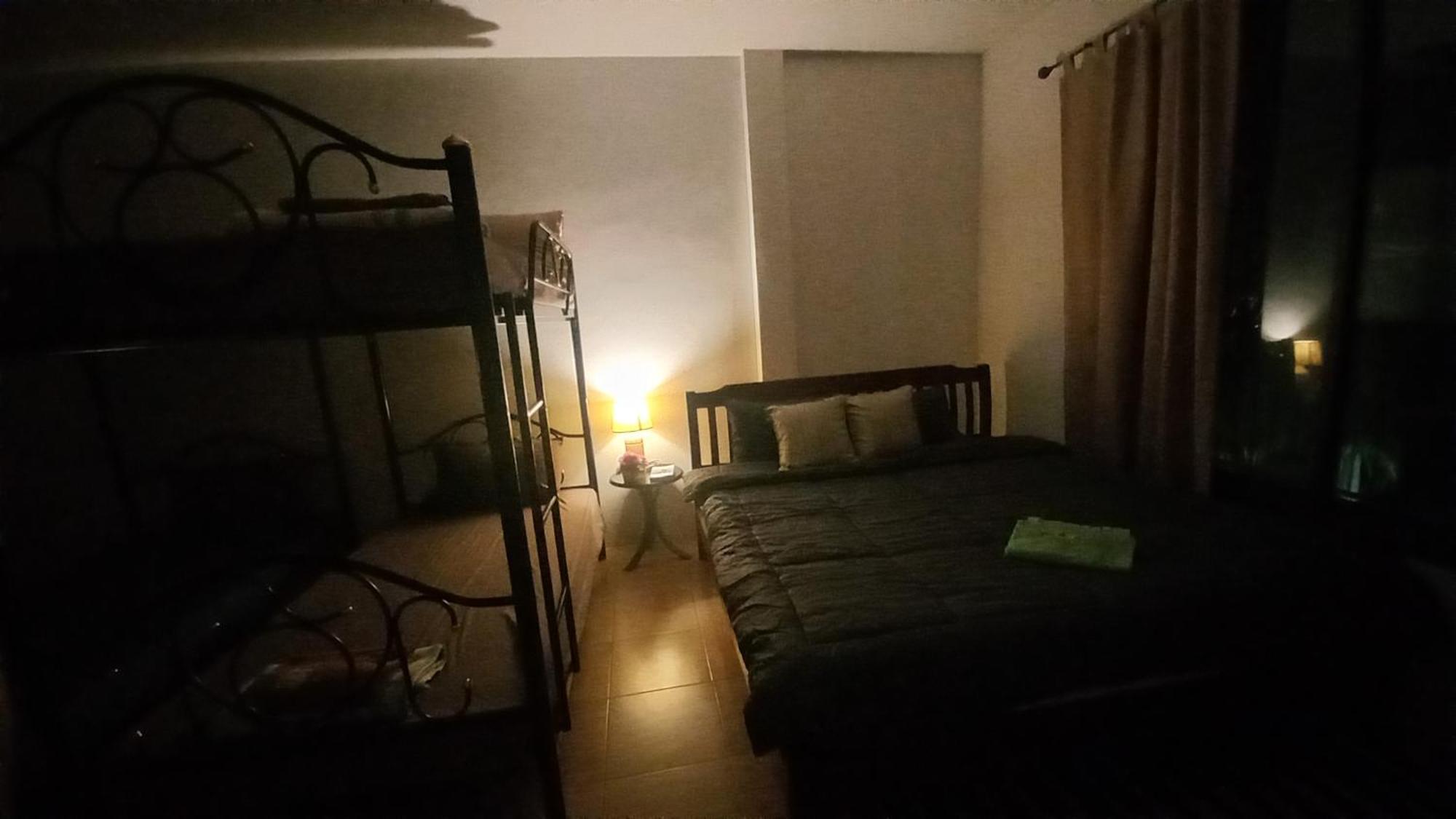 Amaretto Hostel Surat Thani Ngoại thất bức ảnh