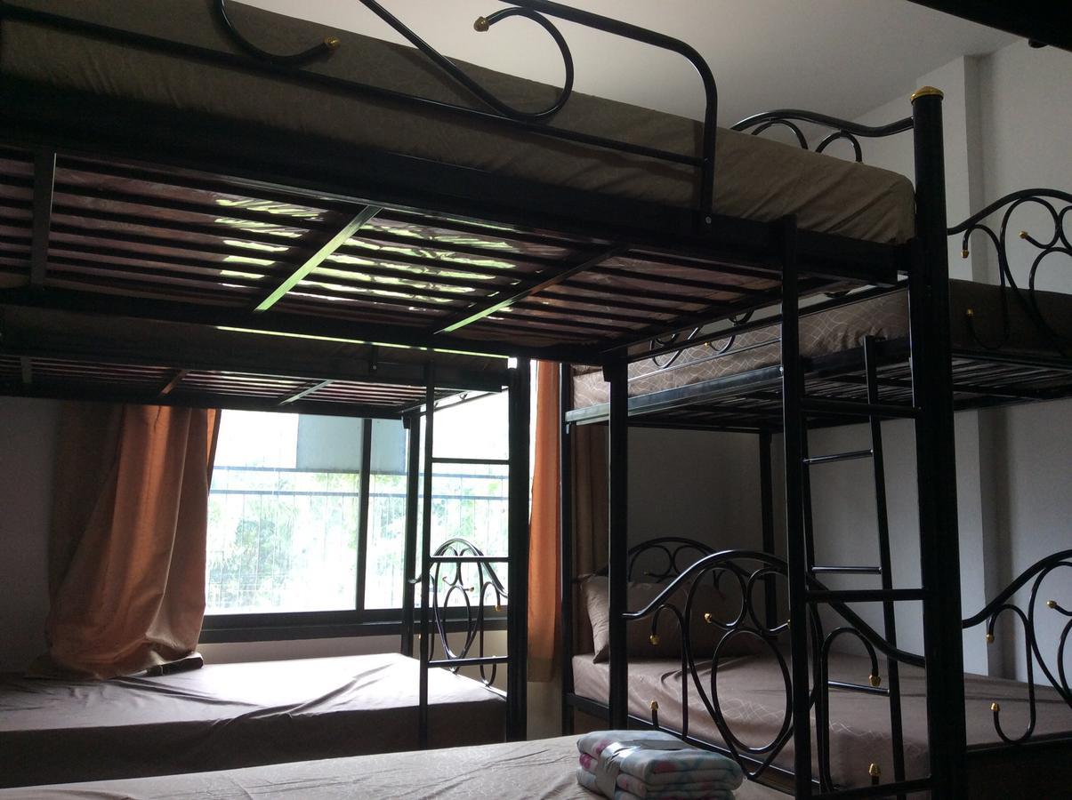 Amaretto Hostel Surat Thani Ngoại thất bức ảnh