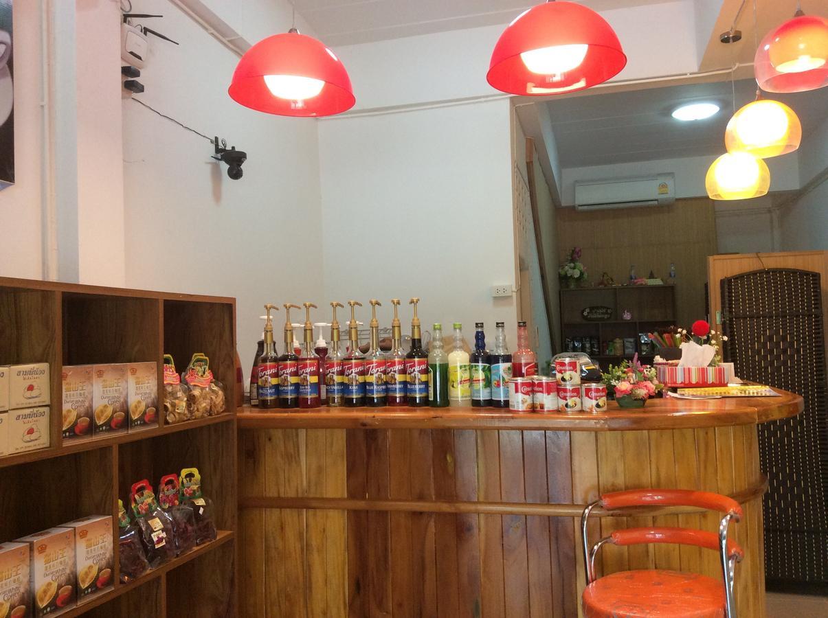 Amaretto Hostel Surat Thani Ngoại thất bức ảnh