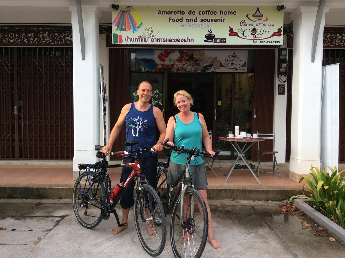 Amaretto Hostel Surat Thani Ngoại thất bức ảnh