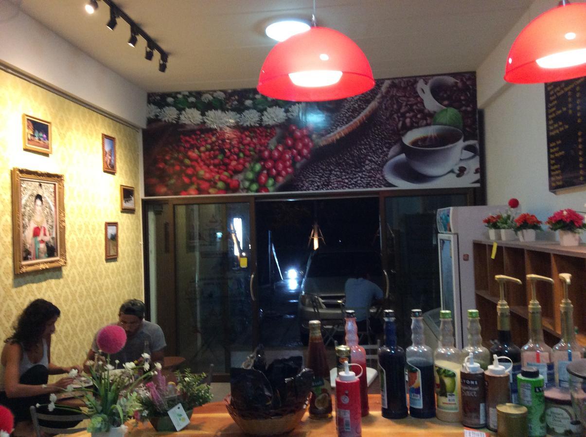 Amaretto Hostel Surat Thani Ngoại thất bức ảnh