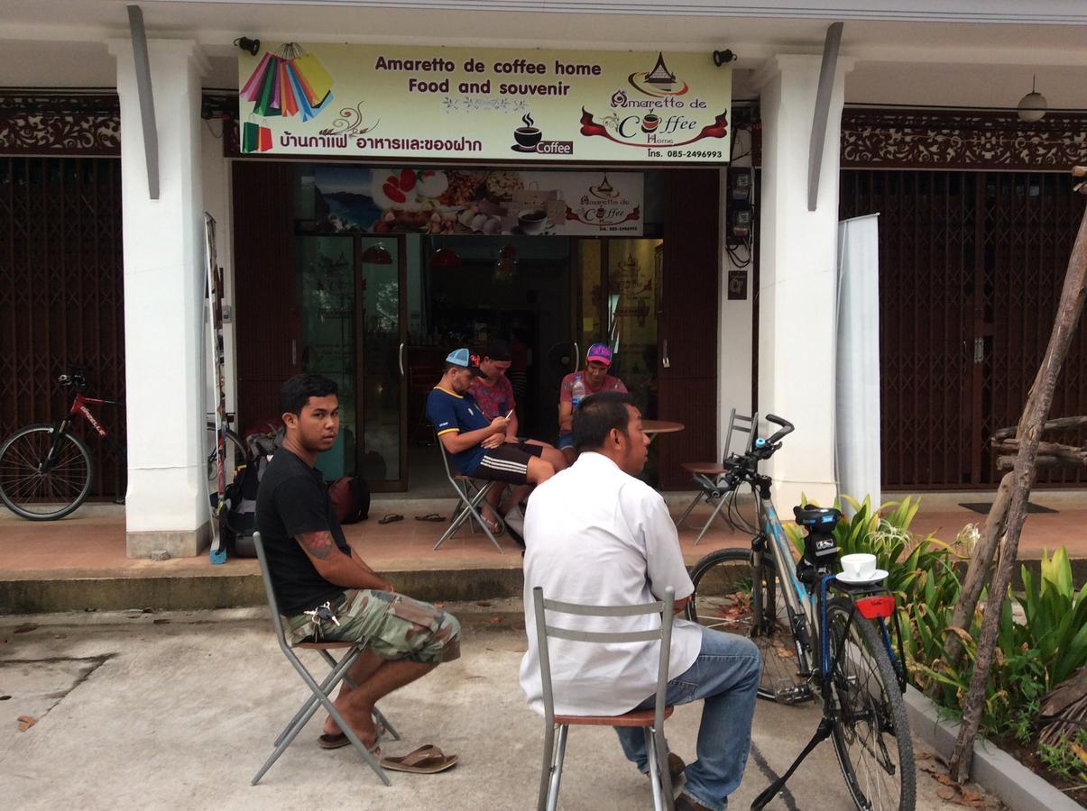 Amaretto Hostel Surat Thani Ngoại thất bức ảnh