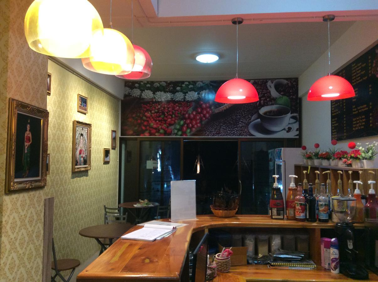 Amaretto Hostel Surat Thani Ngoại thất bức ảnh