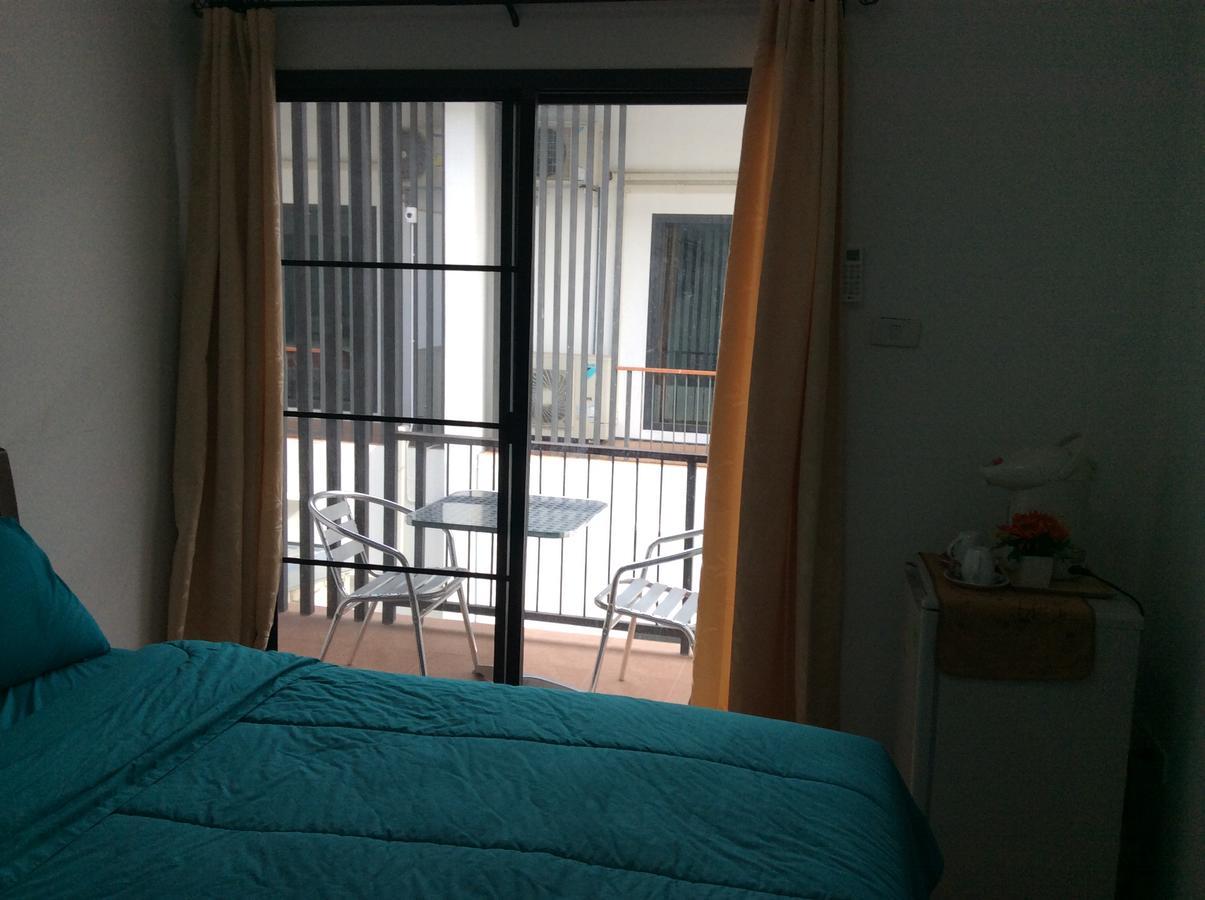 Amaretto Hostel Surat Thani Ngoại thất bức ảnh