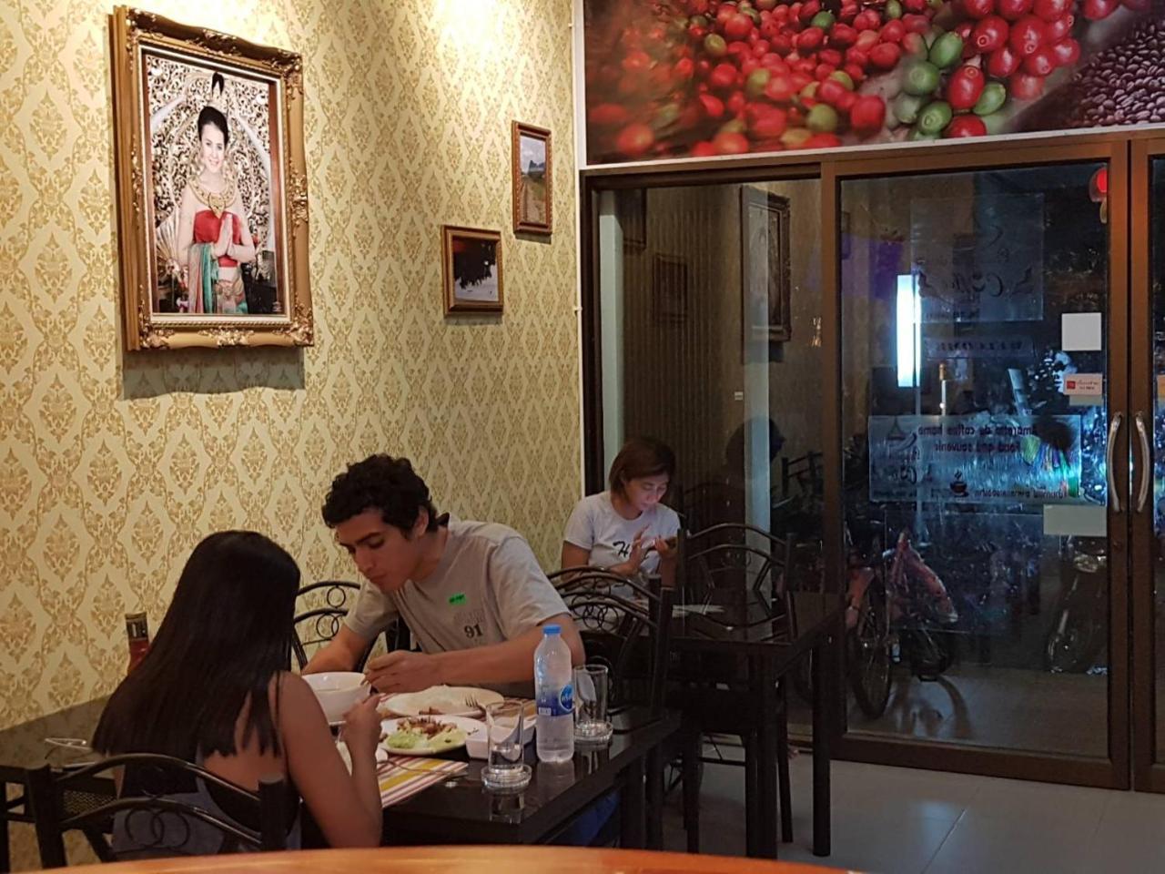 Amaretto Hostel Surat Thani Ngoại thất bức ảnh