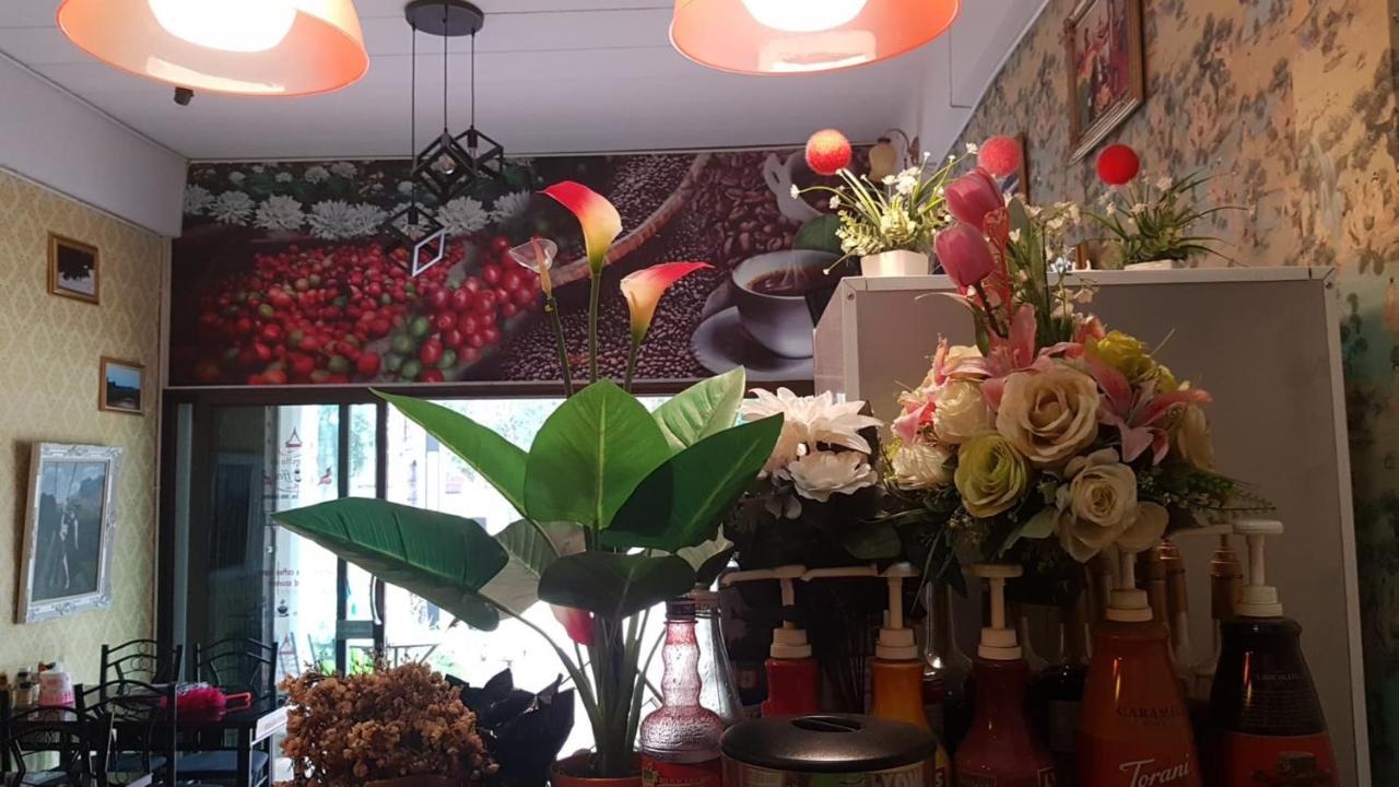 Amaretto Hostel Surat Thani Ngoại thất bức ảnh